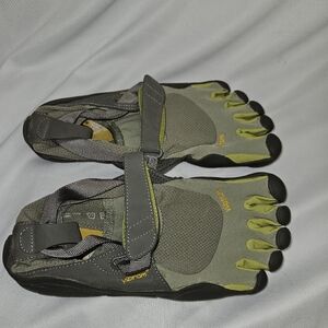 Vibram FiveFingers Barefoot Running Shoes W145 Women's Size 38 EU 7.5/8 US